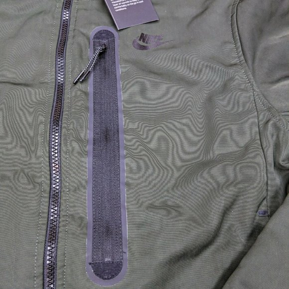 Nike Sportswear Tech Essentials Thermore Jacket - Picture 7 of 8